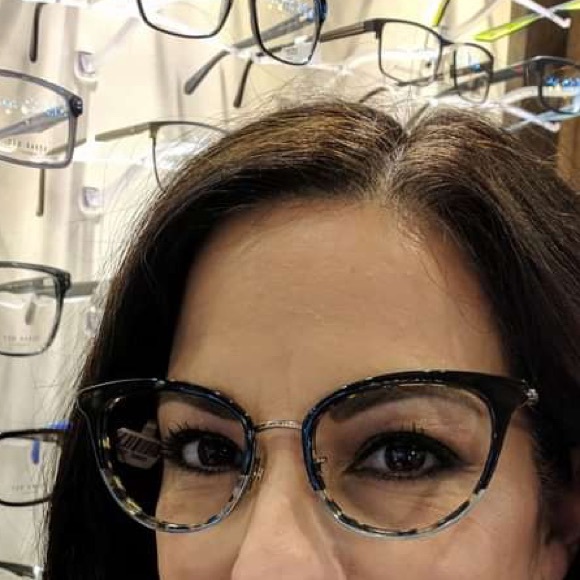 Oliver People’s Theadora glasses - Picture 4 of 9